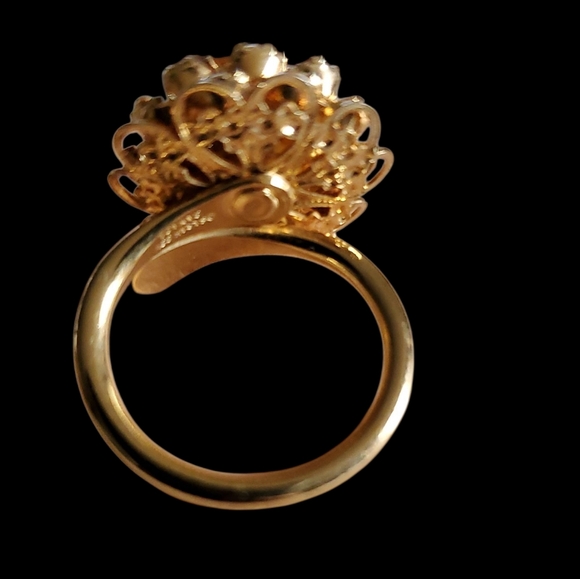 Vtg. Sarah Coventry Ring - Picture 6 of 9